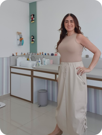 Dra. Lucimara Cruz